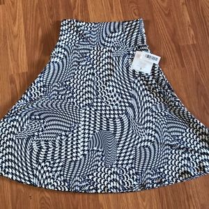 NWT LuLaRoe Azure Skirt Size Small